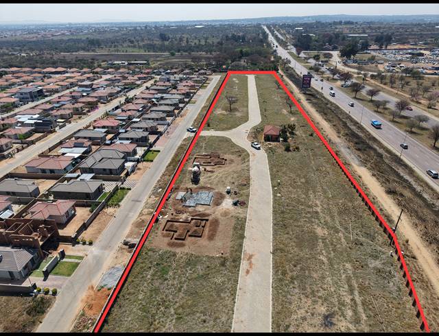 303M² VACANT LAND FOR SALE IN SOUTHERN GATEWAY